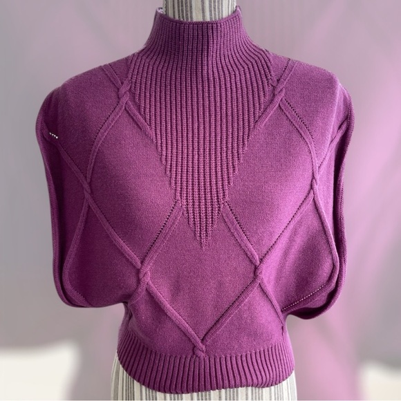 Current air sleeveless turtleneck, size S, open sides, vest, cozy material, NWT - Picture 1 of 6